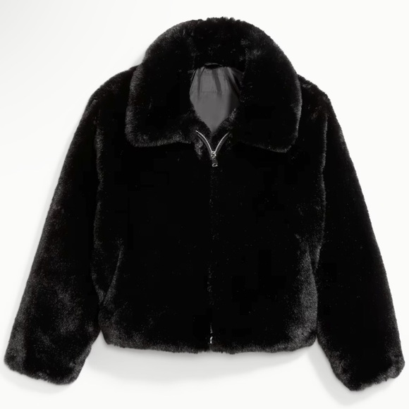 GAP Jackets & Blazers - NWT- GAP Black Faux Fur Collar Zipper Jacket